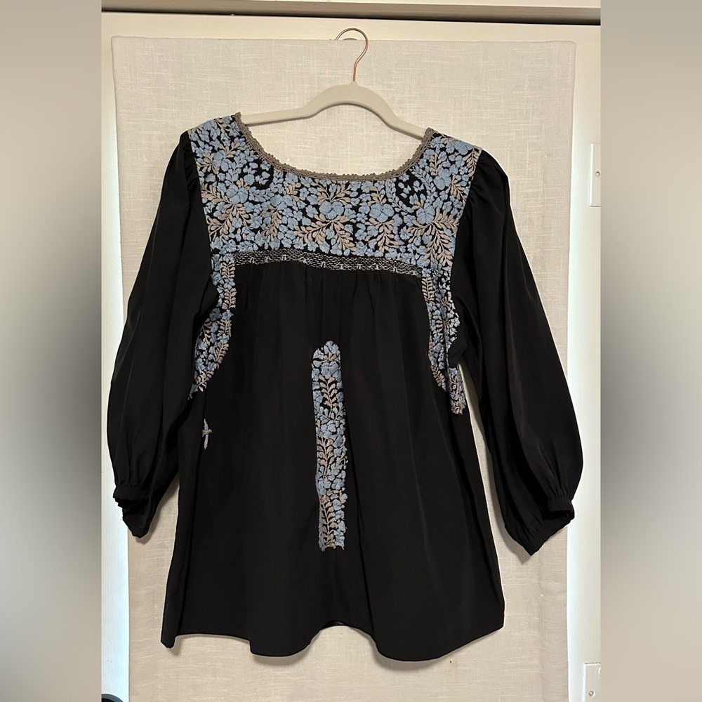 Mi Golondrina Top -EUC, M